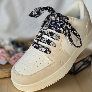 Midnight Meadow Shoelaces